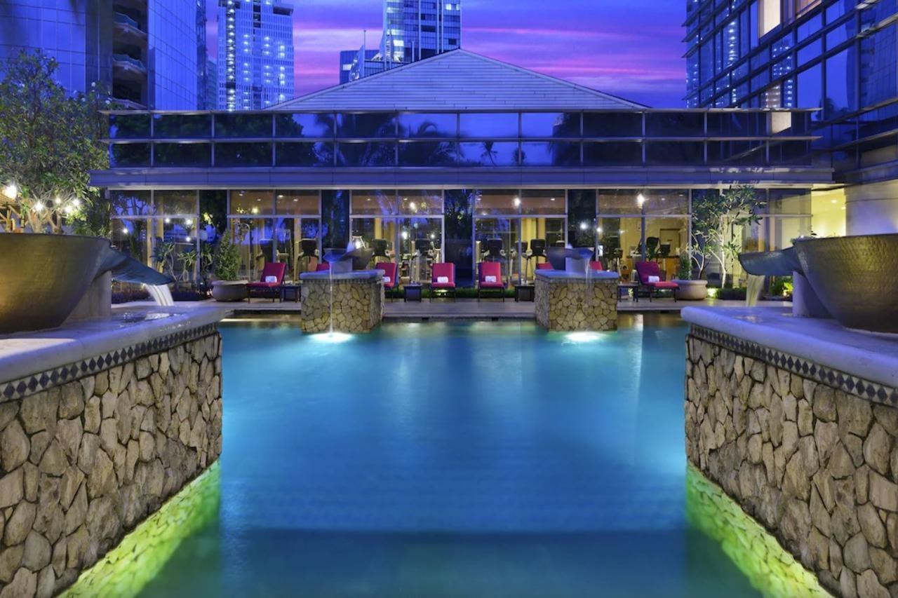 The Ritz-carlton Jakarta, Mega Kuningan Hotel