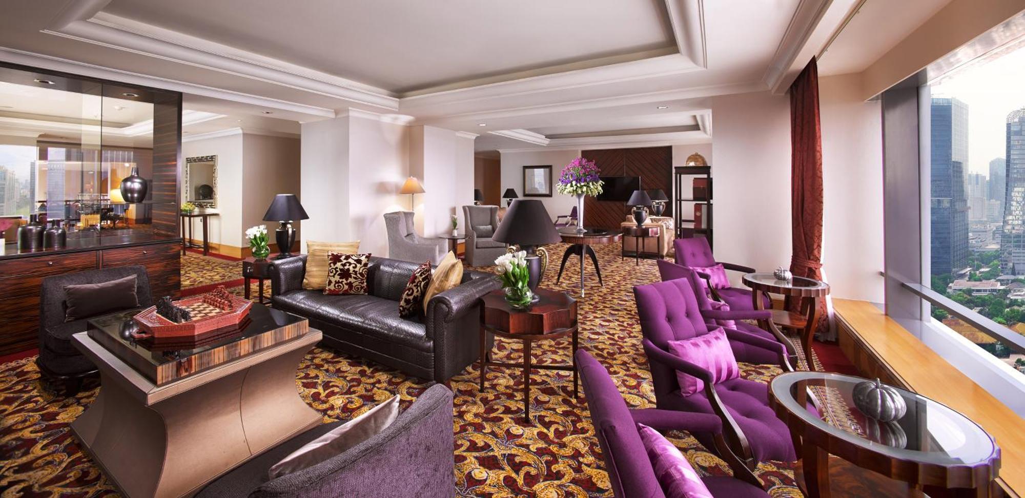 The Ritz-carlton Jakarta, Mega Kuningan Hotel 5*